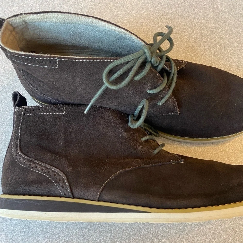 Stacy Adams Dark Brown Suede Chukka Style Boots